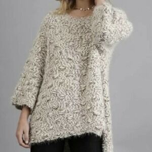 Umgee Beige purple 3/4 Sleeve Cozy Soft Chunky Knit Sweater Size Medium Women